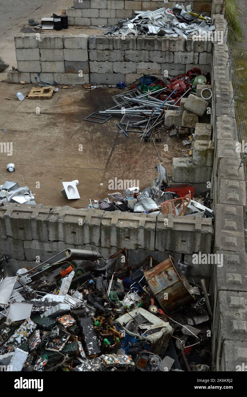 Metallschrott in einer Recycling-Werft, Neuseeland Stockfoto