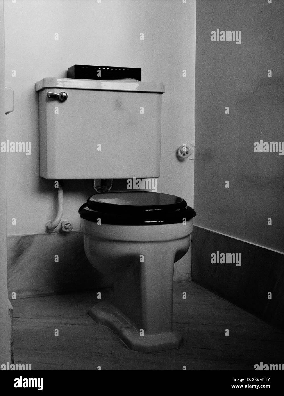 Athen - Executive Level Position Residence - 1960, Vereinigte Staaten Fotos im Zusammenhang mit Botschaften, Konsulaten und anderen Überseegebäuden Stockfoto