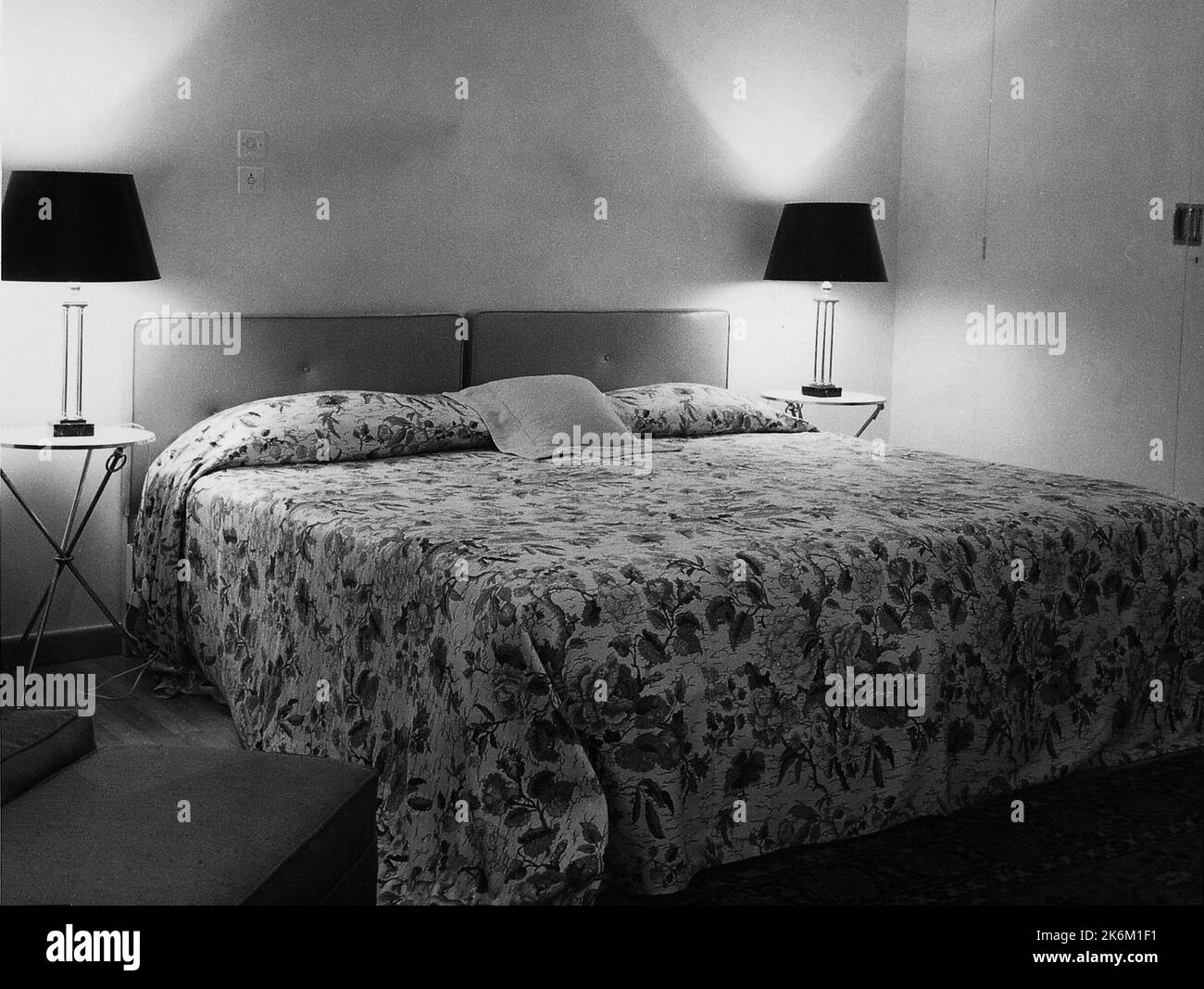 Athen - Executive Level Position Residence - 1960, Vereinigte Staaten Fotos im Zusammenhang mit Botschaften, Konsulaten und anderen Überseegebäuden Stockfoto