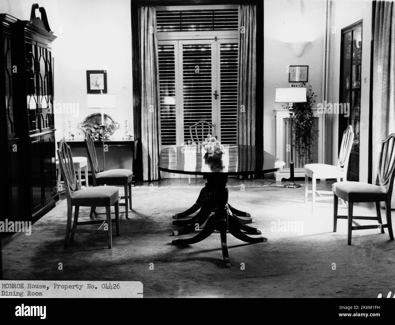 Athen - Executive Level Position Residence - 1965, Vereinigte Staaten Fotos im Zusammenhang mit Botschaften, Konsulaten und anderen Überseegebäuden Stockfoto