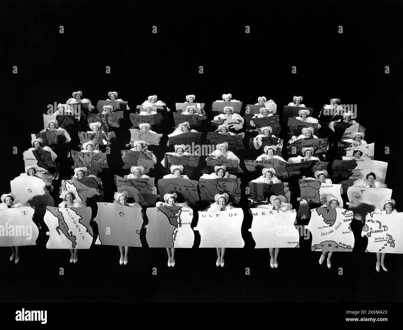 Große Bühnenproduktion, am Set des Films, „Redheads on Parade“, Fox Film Corp., 1935 Stockfoto