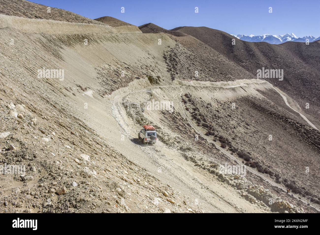 Schöne Bergstraßen im oberen Mustang, Himalaya, Nepal, Asien Stockfoto