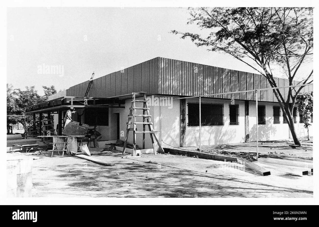 Managua - Konsulat Office Building - 1979, USA Fotos im Zusammenhang mit Botschaften, Konsulaten und anderen Überseegebäuden Stockfoto