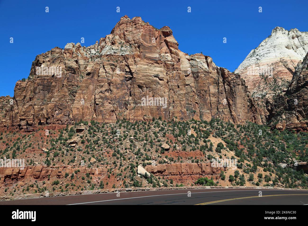 Mount Spry und die Straße - Zion National Park, Utah Stockfoto