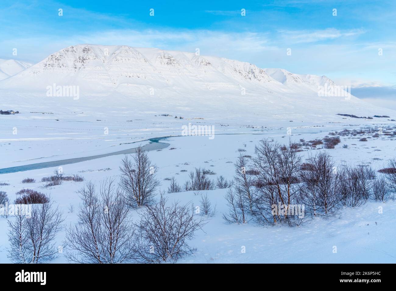 Winterausflug nach Island, Ringstraße in der Nähe von Akureyri, nordöstliche Region. Island, Europa. Stockfoto