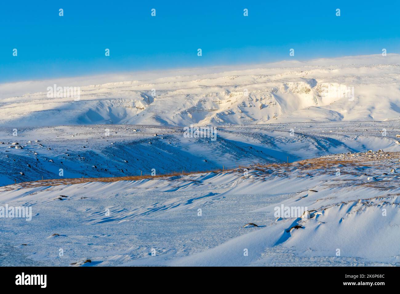Winterausflug nach Island, Ringstraße in der Nähe von Hofteigur, Ostregion. Island, Europa. Stockfoto