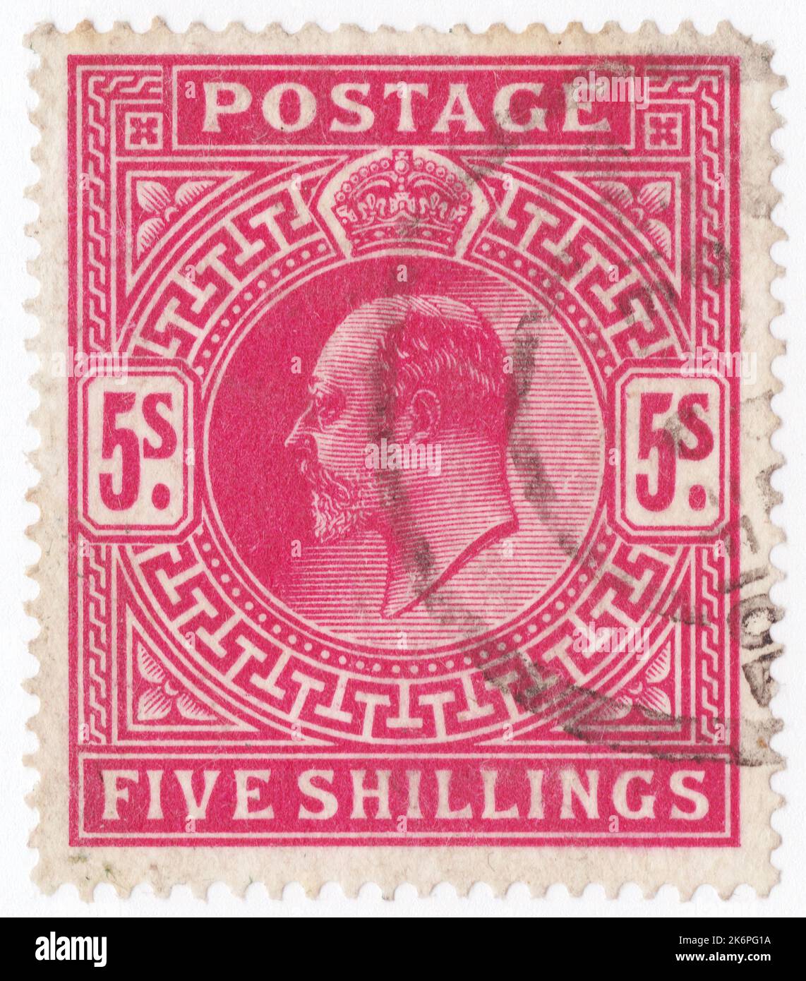 VEREINIGTES KÖNIGREICH - 1902: Eine 5 Schilling Carmine-Rose Briefmarke mit Porträt von König Edward VII Stockfoto