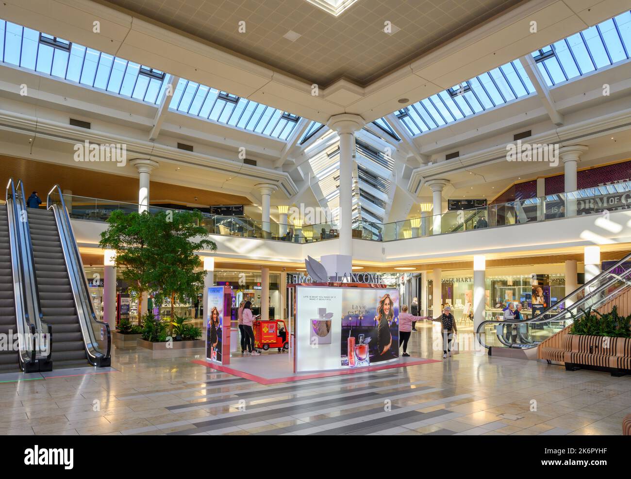 Innenansicht des MetroCenter Shopping Malls, Gateshead, Newcastle, Tyne and Wear, England, VEREINIGTES KÖNIGREICH Stockfoto