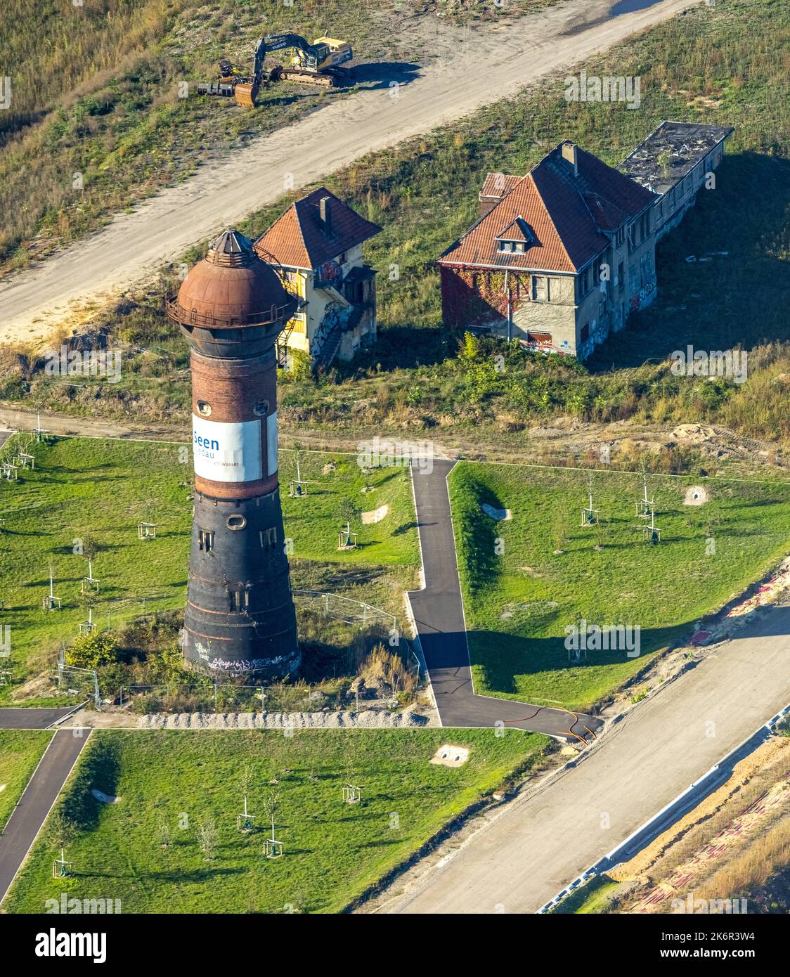 Luftaufnahme, Wasserturm Nord am ehemaligen Rangierbahnhof Wedau, Wedau ...