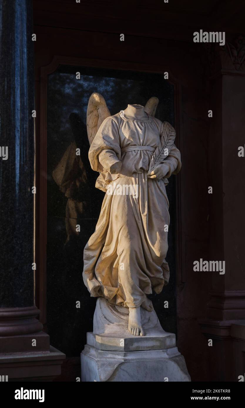 Engel ohne kopf Fotos und Bildmaterial in hoher Auflösung Alamy