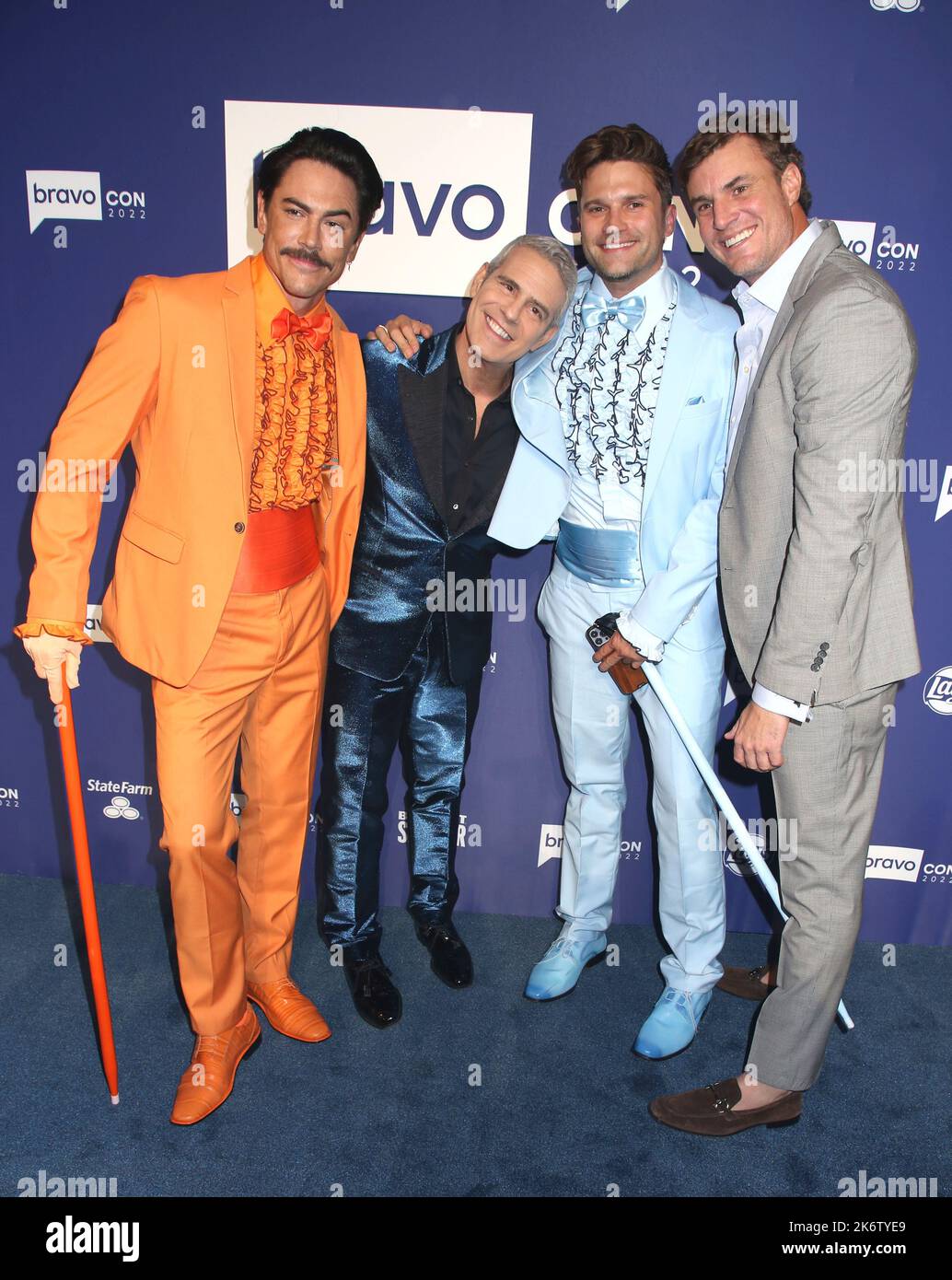 New York, USA. 14. Oktober 2022. Tom Sandoval, Andy Cohen, Tom Schwartz und Shep Rose beim Besuch von Andy's Legends Ball Red Carpet auf der BravoCon, die am 14. Oktober 2022 im Manhattan Center in New York City, NY, stattfand ©Steven Bergman/AFF-USA.COM Credit: AFF/Alamy Live News Stockfoto