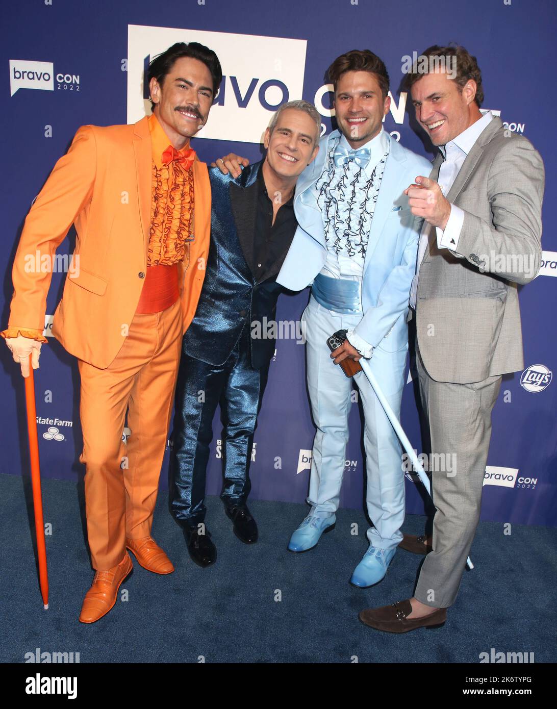 New York, USA. 14. Oktober 2022. Tom Sandoval, Andy Cohen, Tom Schwartz und Shep Rose beim Besuch von Andy's Legends Ball Red Carpet auf der BravoCon, die am 14. Oktober 2022 im Manhattan Center in New York City, NY, stattfand ©Steven Bergman/AFF-USA.COM Credit: AFF/Alamy Live News Stockfoto