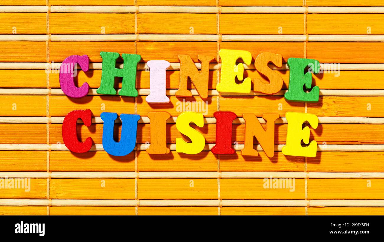 Chinesische Küche - Text durch Buchstaben in verschiedenen Farben Stockfoto