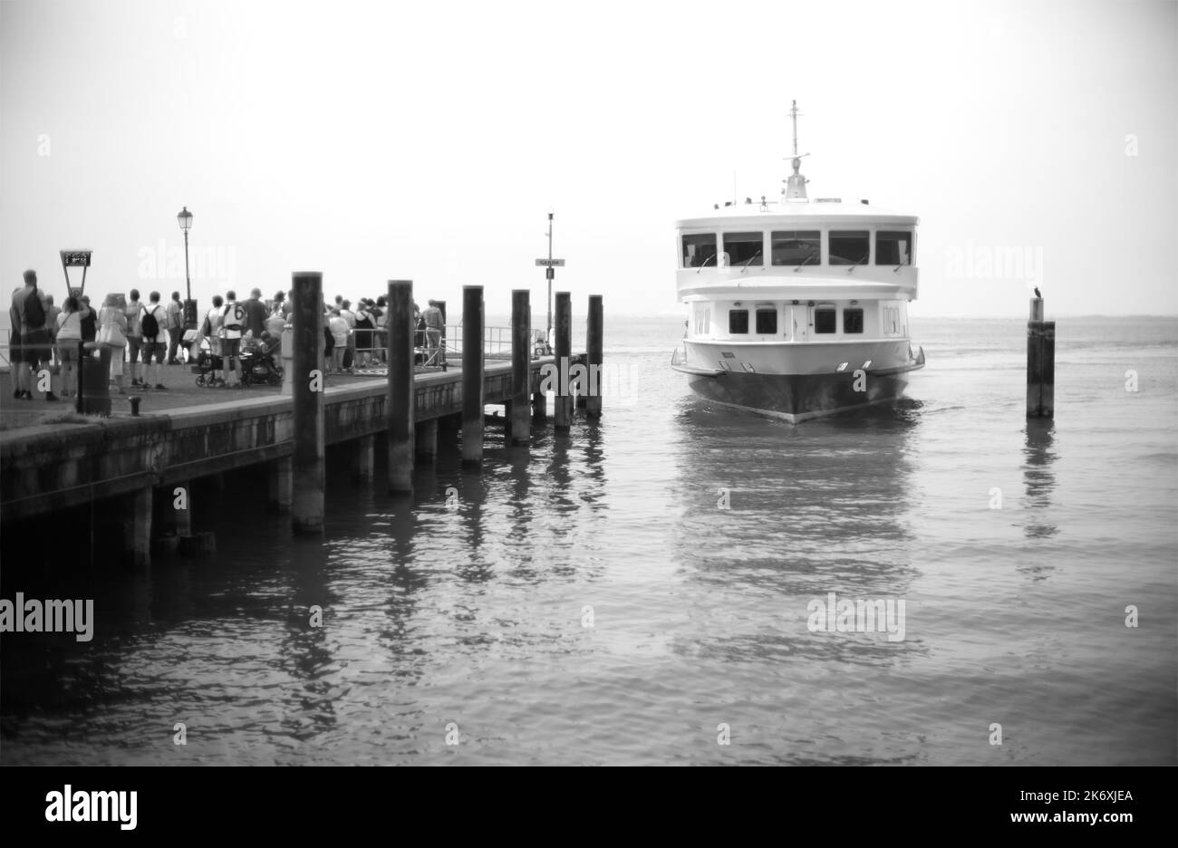 Bilder vom Gardasee im Spätsommer am Gardasee, Bardolino und Lazise in den italienischen Seen - Venetien und Lombardei Stockfoto