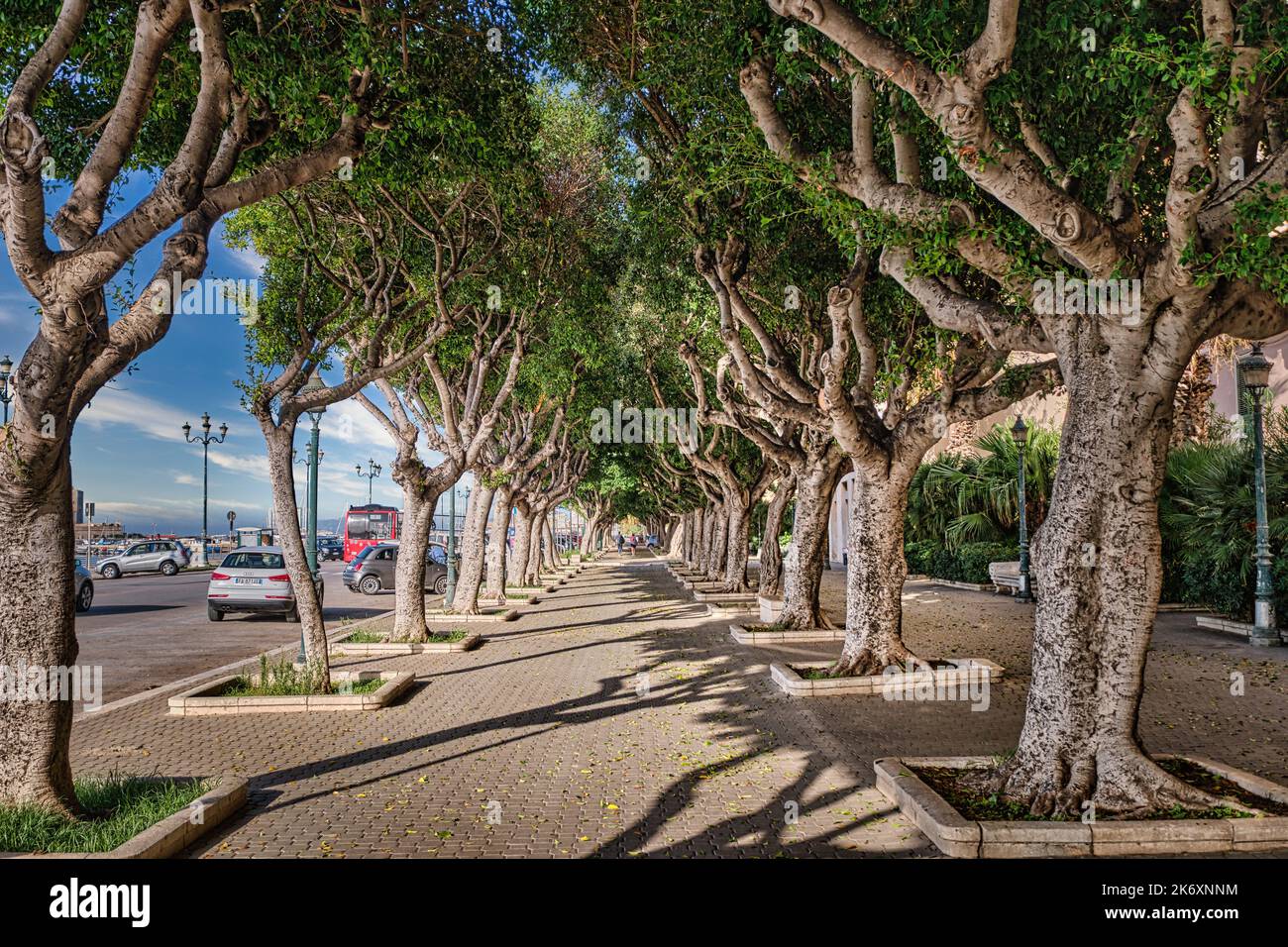 Trapani auf Sizilien kleine Straßen und Gebäude, Italien Stockfoto