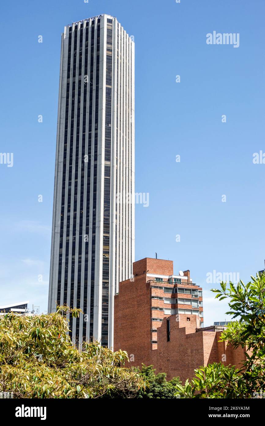 Bogota Colombia,Santa Fe Torre Colpatria Tower 1979 Obregon Valenzuela Moderne Architektur, Hochhäuser Wolkenkratzer Wolkenkratzer hohes Gebäude Stockfoto