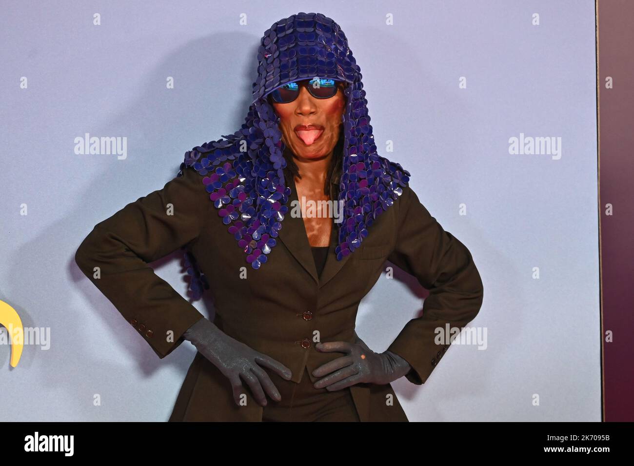 London, Großbritannien. 16. Oktober 2022. Die Ankunft von Grace Jones bei The Glass Onion: A Knives Out Mystery - BFI London Film Festival, Abschlussgala am 16. Oktober 2022, London, Großbritannien. Kredit: Siehe Li/Picture Capital/Alamy Live News Kredit: Siehe Li/Picture Capital/Alamy Live News Kredit: Siehe Li/Picture Capital/Alamy Live News Stockfoto
