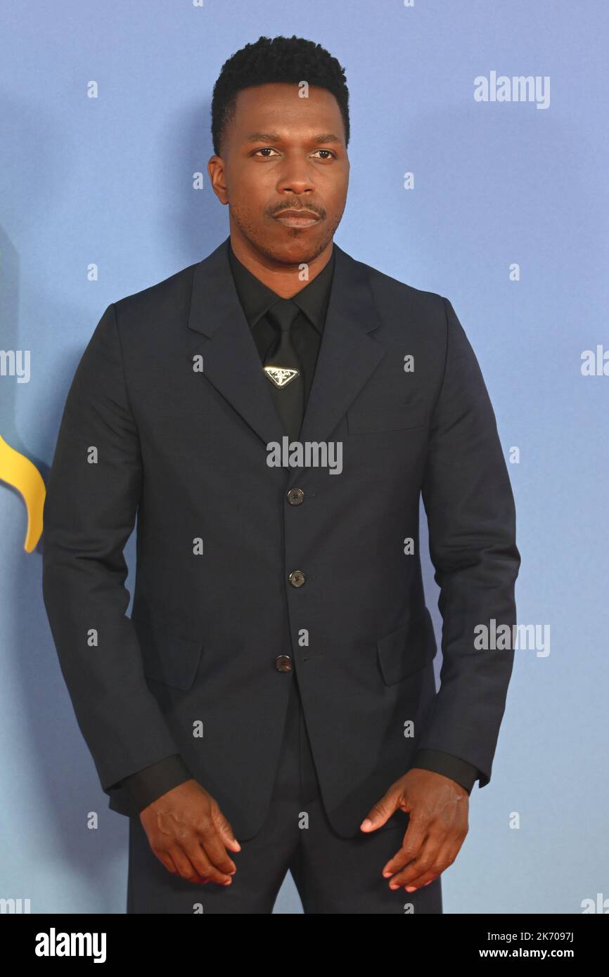 London, Großbritannien. 16. Oktober 2022. Leslie Odom Jr kommt beim Glass Onion: A Knives Out Mystery - BFI London Film Festival an, Abschlussgala am 16. Oktober 2022, London, Großbritannien. Kredit: Siehe Li/Picture Capital/Alamy Live News Kredit: Siehe Li/Picture Capital/Alamy Live News Kredit: Siehe Li/Picture Capital/Alamy Live News Stockfoto