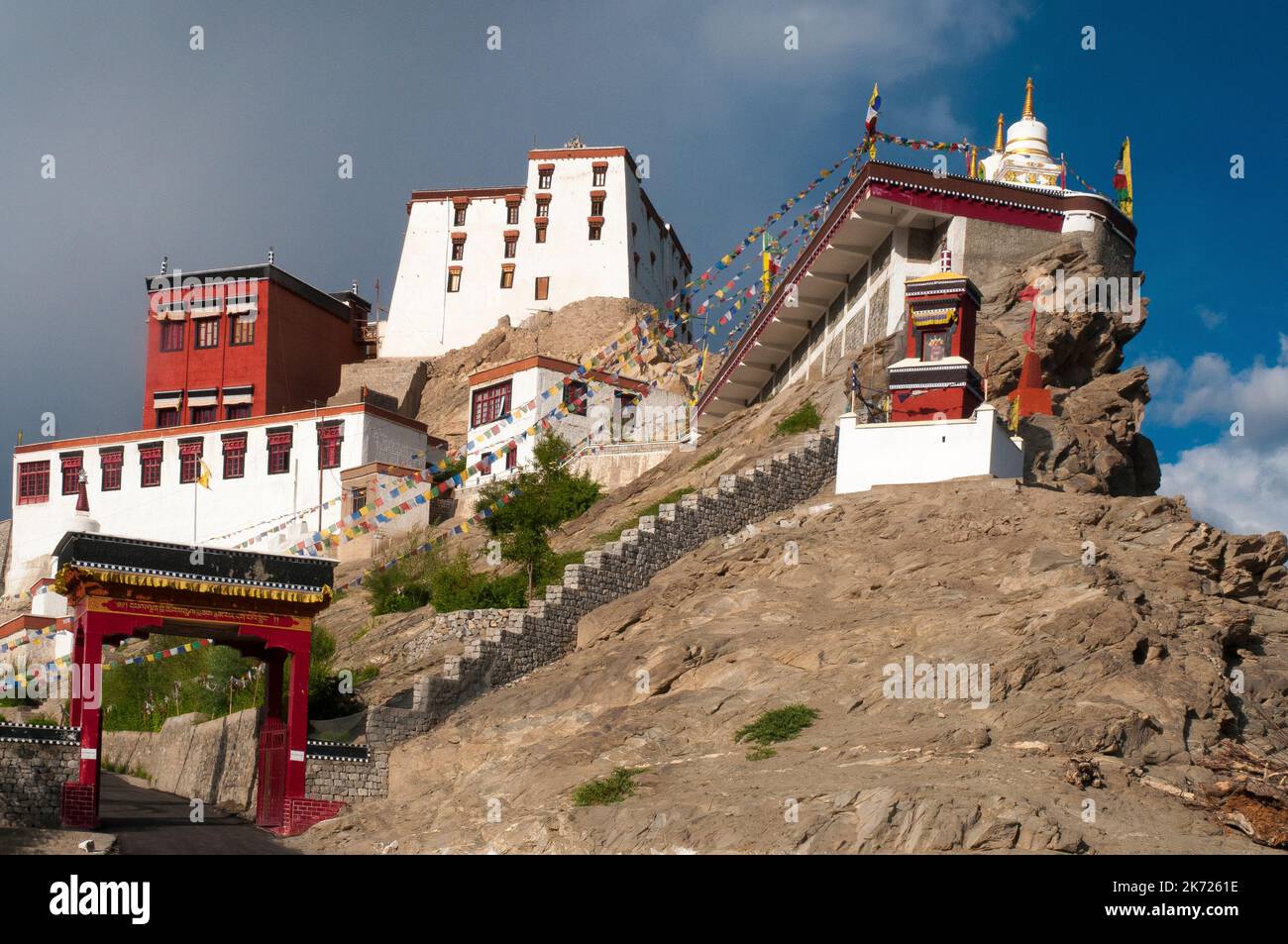 Thikse Gompa, ein tibetisch-buddhistisches Kloster der Gelugpa- oder Red hat-Sekte, im Shey Valley außerhalb von Leh, Ladakh, Indien Stockfoto