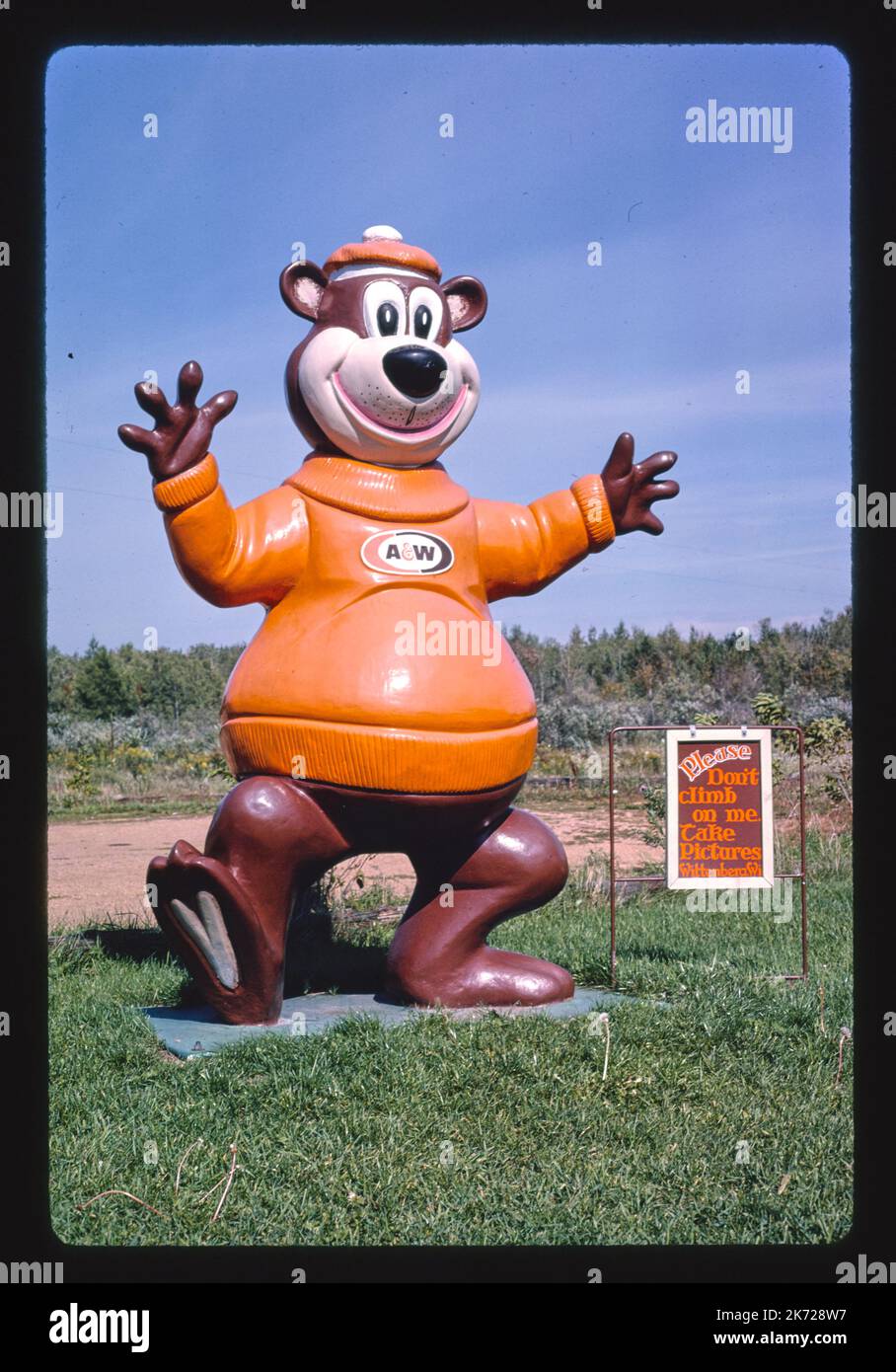 John Margolies - Roadside America - A & W Root Beer Schild, Wittenberg, Wisconsin, USA - 1988 Stockfoto