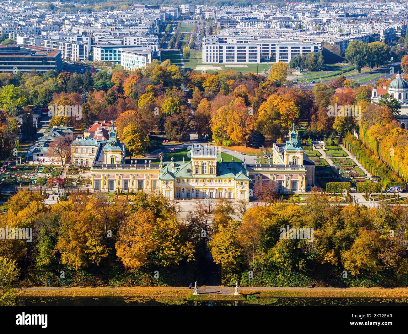 Herbst in Wilanow Palast Garten Luftaufnahme Stockfoto