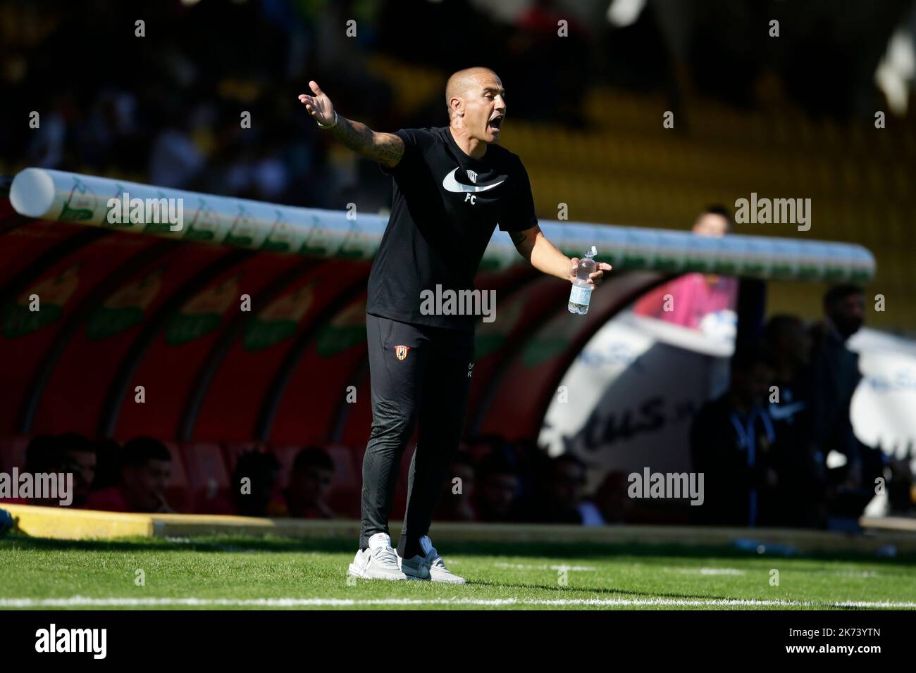 Beneventos italienischer Trainer Fabio Cannavaro gesticuliert am 15