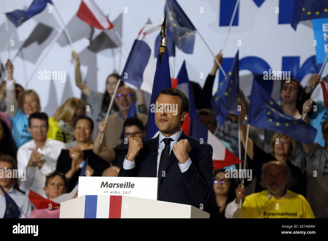 Leiter der politischen Bewegung 'en Marche!' Und der Kandidat für die französischen Präsidentschaftswahlen 2017, Emmanuel Macron, hält eine Rede während eines Treffens in Marseille, Frankreich, am 01. April 2017 Stockfoto