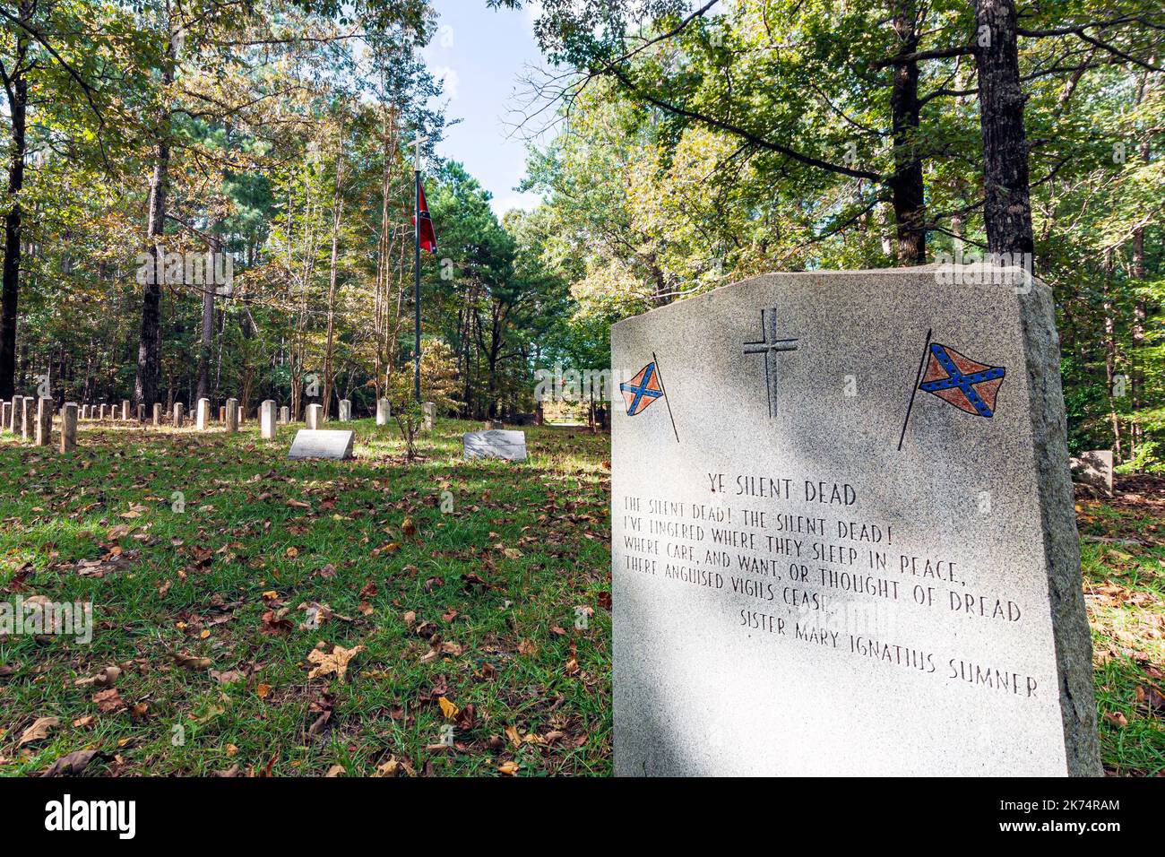 Calera, Alabama, USA-Sept. 30, 2022: Old Soldiers Grave Yard, auch bekannt als Shelby Springs Confederate Cemetery, ist der Begräbnisplatz für 277 Confederate Veteran Stockfoto