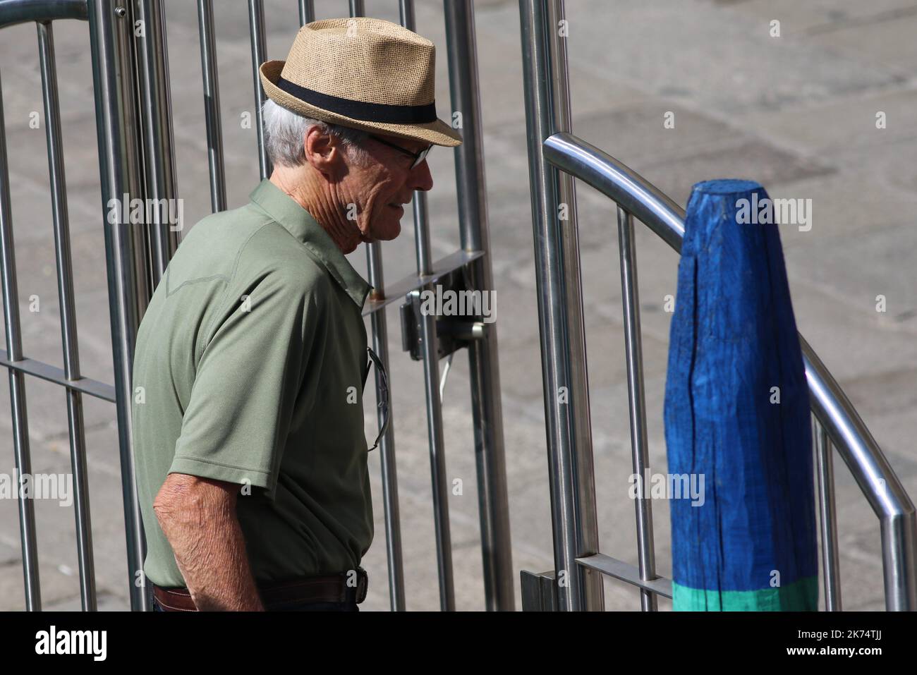 Venedig, am 17. August 2017. Clint Eastwood ist als Regisseur des Films zu sehen: "The 15:17 to Paris" Ein Film über die wahre Geschichte des Terroranschlags auf einem Thalys-Zug von Amsterdam nach Paris im August 2015 mit den US-Helden Anthony Sadler und Spencer Stone Stockfoto