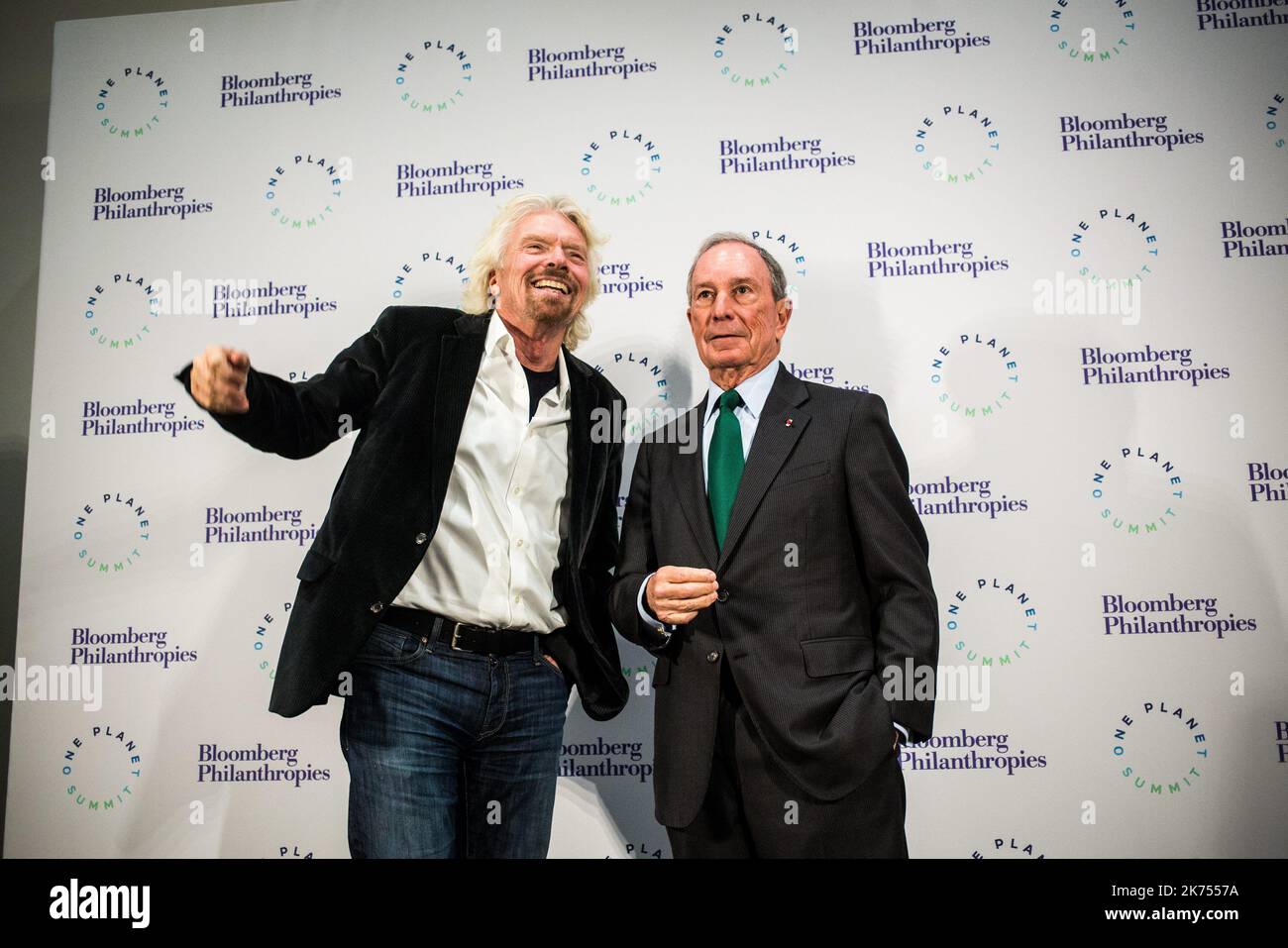 Sir Richard Branson et Michael R Bloomberg, envoye special aupres du Secretaire General des Nations unies pour les villes et le changement climatique - 2017/12/12. Der One Planet Summit hat sich einer Initiative zur CO2-Neutralität verschrieben, die EcoAct anvertraut wurde Stockfoto