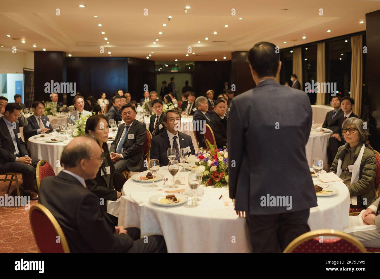 Premierminister Han Duck-soo spricht am 14. Oktober 2022 bei einem Treffen mit koreanischen Einwohnern in Argentinien im Sheraton Buenos Aires Hotel. Stockfoto