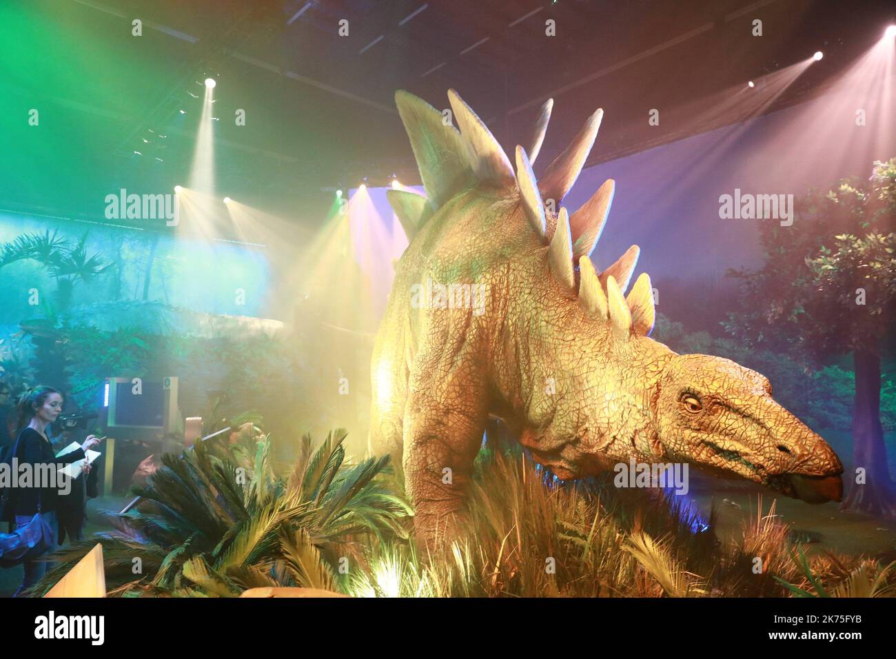 Die Jurassic World-Ausstellung kommt vom 14. April 2018 bis zum 2. September 2018 nach Saint-Denis, Frankreich. Stockfoto