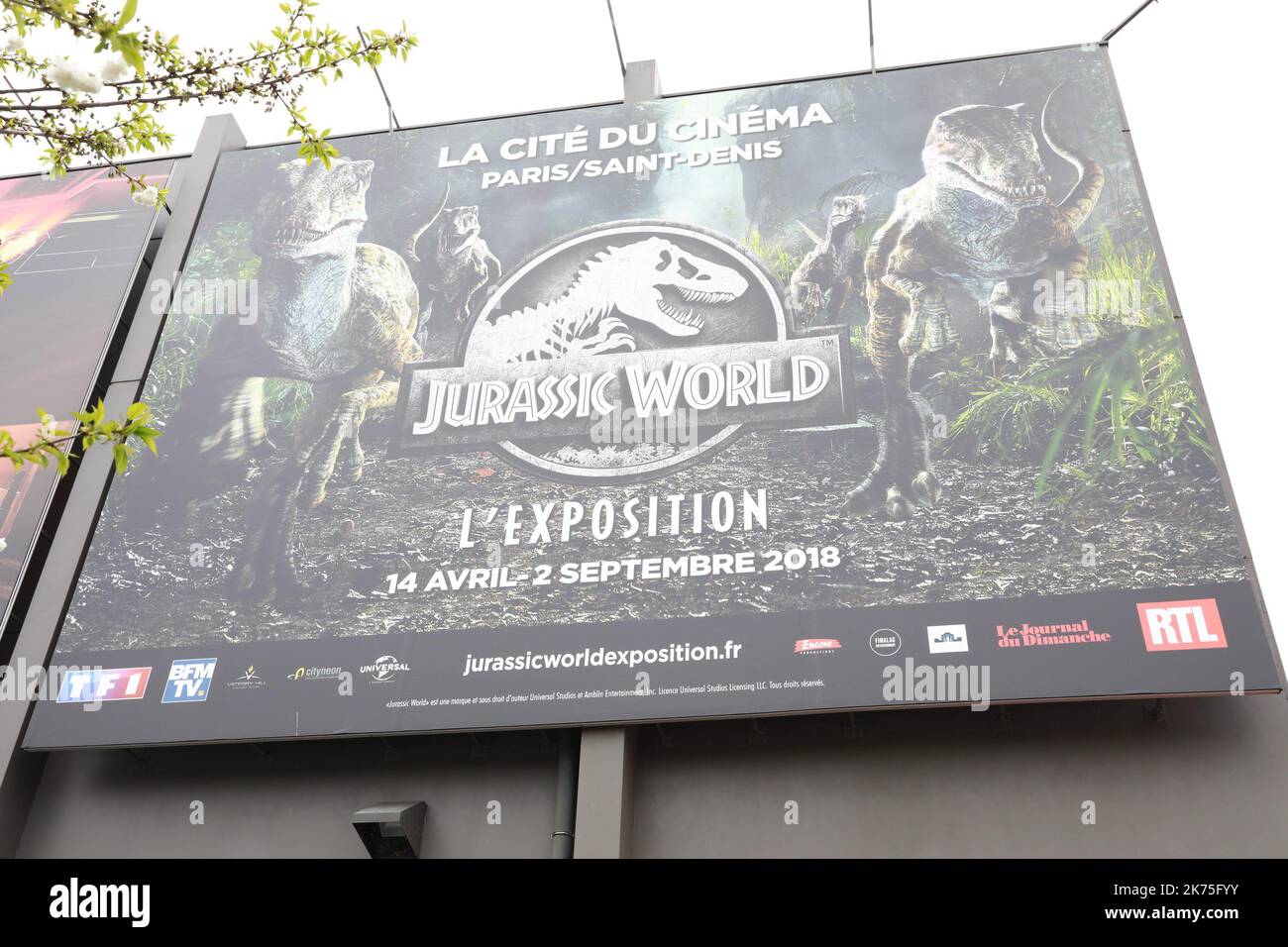Die Jurassic World-Ausstellung kommt vom 14. April 2018 bis zum 2. September 2018 nach Saint-Denis, Frankreich. Stockfoto