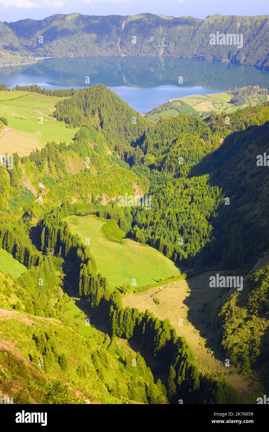 Portugal, Azoren, Sao Miguel Island, Sete Cidades, Lagoa Azul, see, Landschaft, Landschaft, Stockfoto