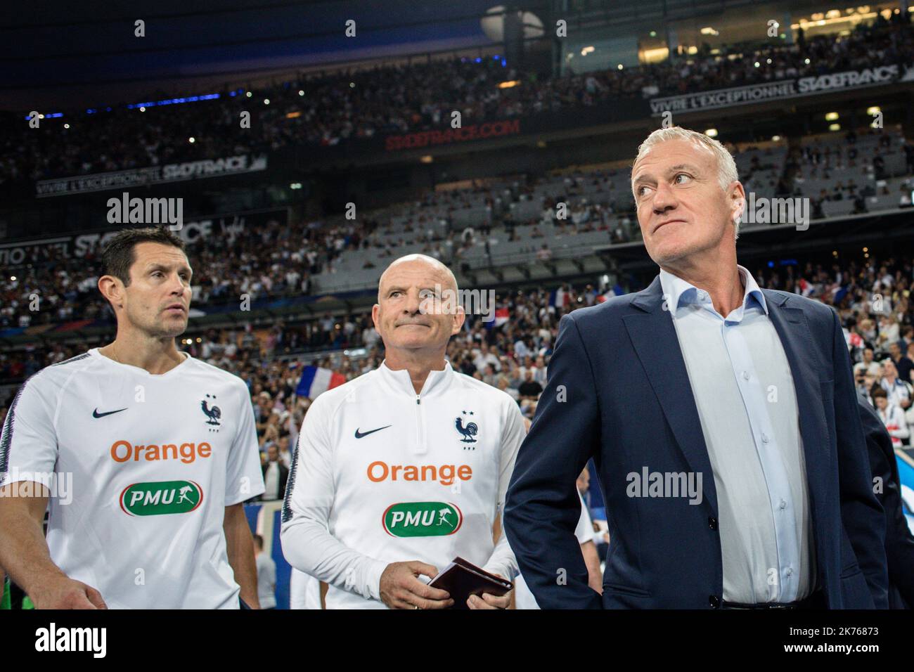 Der französische Trainer Didier Deschamps (R) während des Fußballspiels der UEFA Nations League Frankreich gegen Holland am 9. September 2018 im Stade de France in Saint Denis, Frankreich. Stockfoto