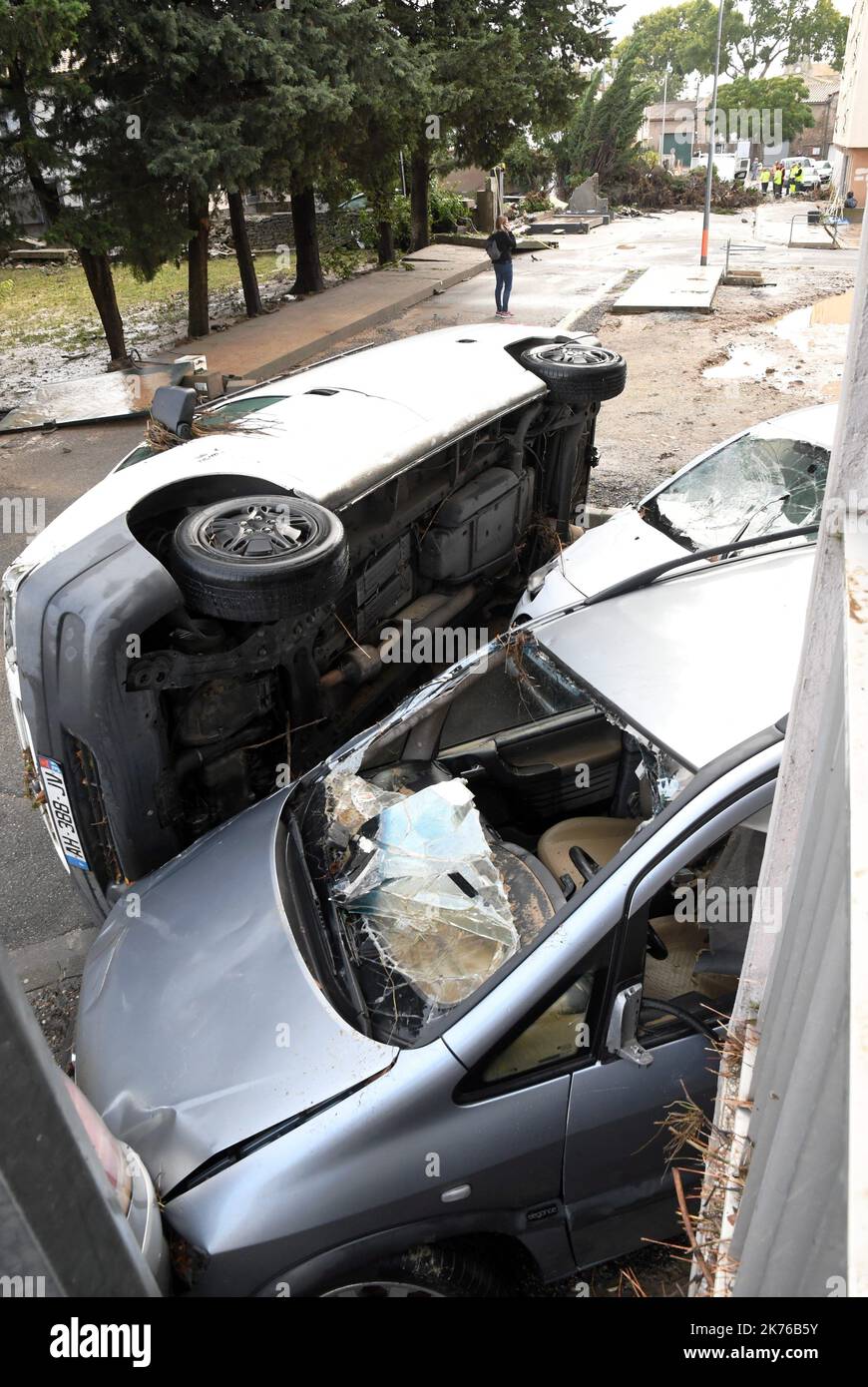 Szenen der Sturzflut in Trebes, in der Nähe von Carcassonne, Frankreich. Mindestens 10 Menschen sind nach einem Sturzflut in der südfranzösischen Region Aude gestorben, sagten lokale Beamte am Montag Stockfoto