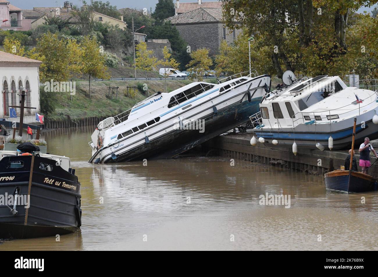 Szenen der Sturzflut in Trebes, in der Nähe von Carcassonne, Frankreich. Mindestens 10 Menschen sind nach einem Sturzflut in der südfranzösischen Region Aude gestorben, sagten lokale Beamte am Montag Stockfoto