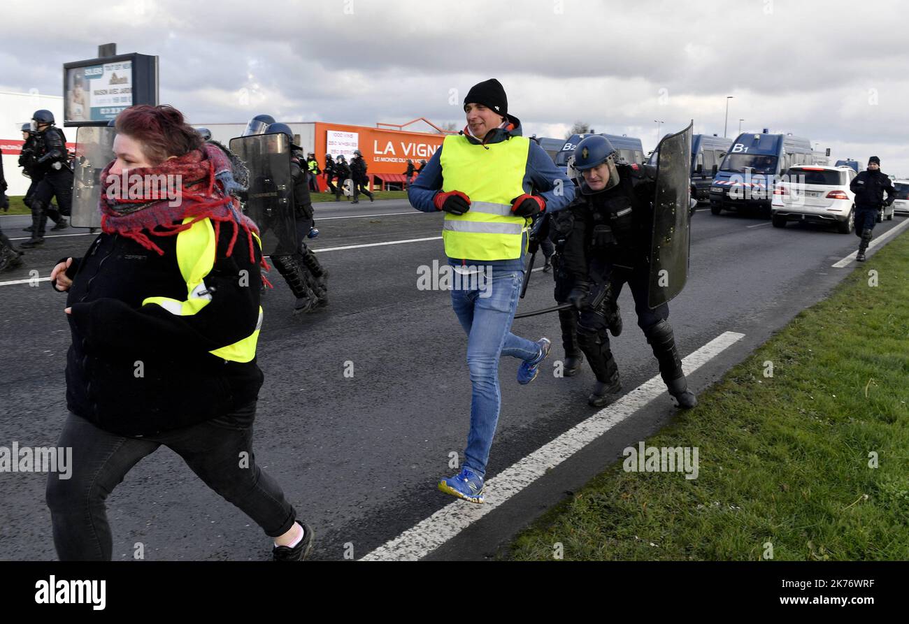 Akt 12 der Gelbwesten protestiert am 02. Februar 2019 in Paris, Frankreich. Stockfoto