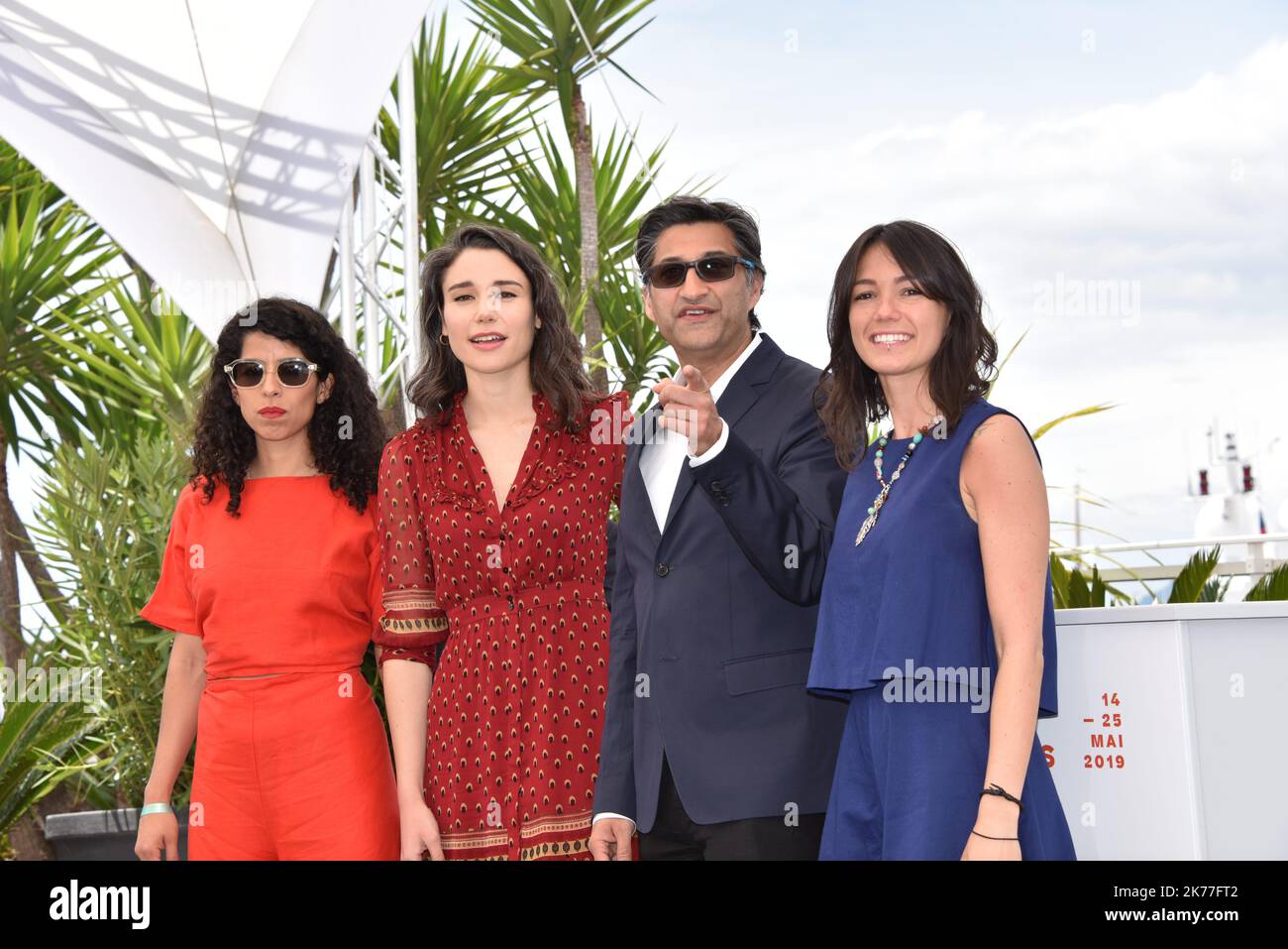 Fotocall du Film de Asif-KAPADIA (Royaume Unis), 'Diego MARADONA', présenté hors compétition.der britische Regisseur Asif Kapadia (2 2019-R) und die Crew posieren während der Fotocall für 'Diego Maradona' auf den jährlichen Filmfestspielen in Cannes, Frankreich, 20. Mai 72.. Der Film wird auf dem Festival, das vom 14. Bis 25. Mai stattfindet, außer Konkurrenz präsentiert. 72. jährliche Filmfestspiele von Cannes in Cannes, Frankreich, Mai 2019. Das Filmfestival findet vom 13. Bis 26. Mai statt. Stockfoto