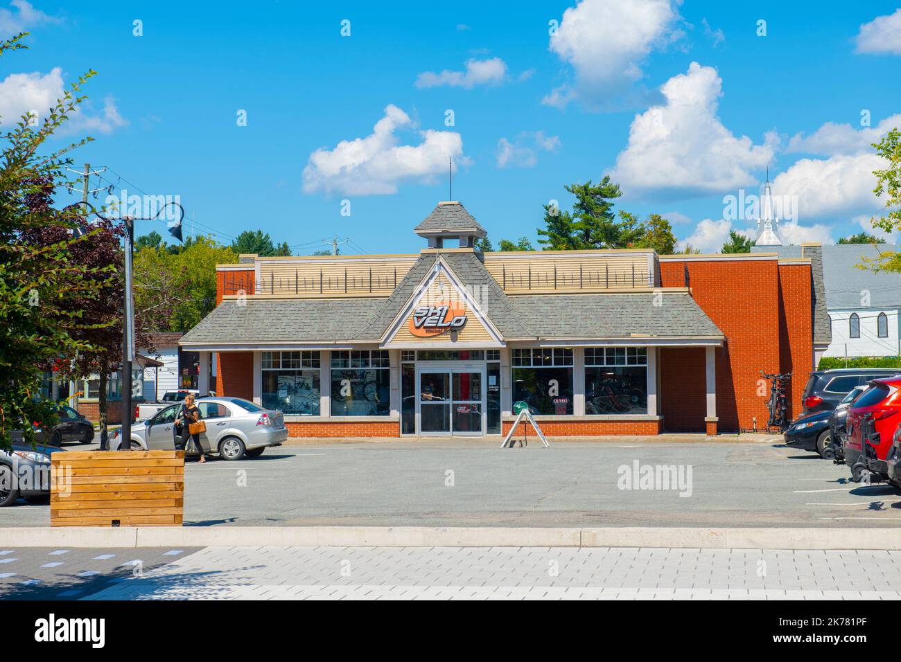 Ski Velo Store in der Rue Principale O Street 395 in der Innenstadt von Magog, Quebec QC, Kanada. Stockfoto