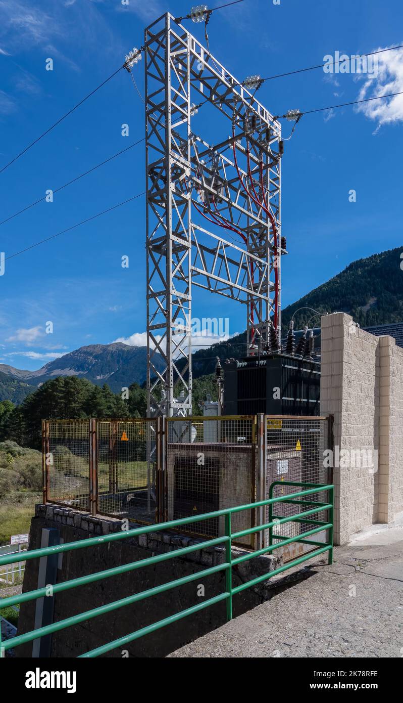 Wasserkraftwerk zur Stromerzeugung Stockfoto