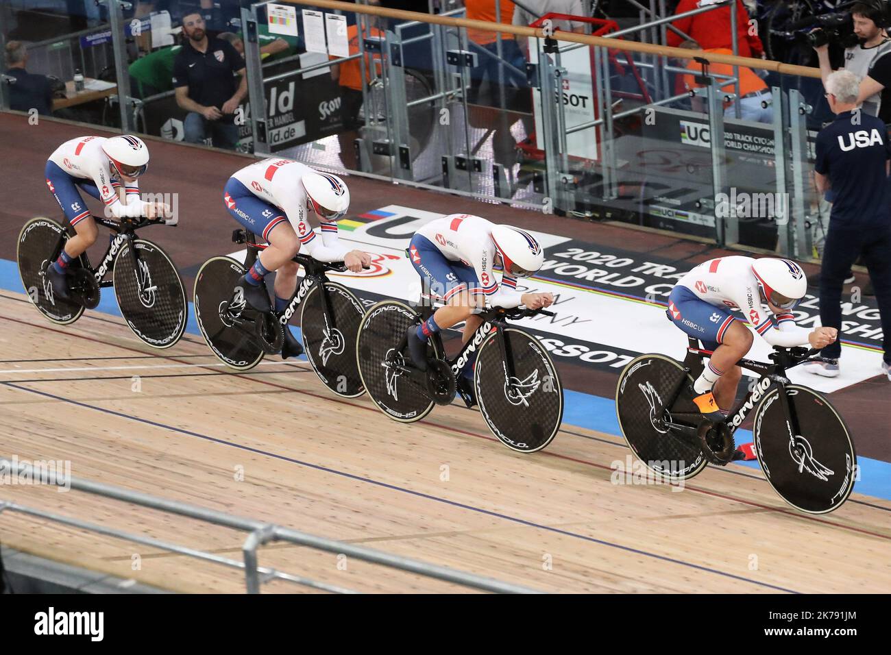 Eleanor Dickinson , Katie Archibald , Elinor Barker und Neah Evans Team Great Britain 2. Weltmeisterin während der UCI-Bahn-Weltmeisterschaften 2020, die Tissot am 27. Februar 2020 auf dem Velodrom in Berlin präsentierte Stockfoto