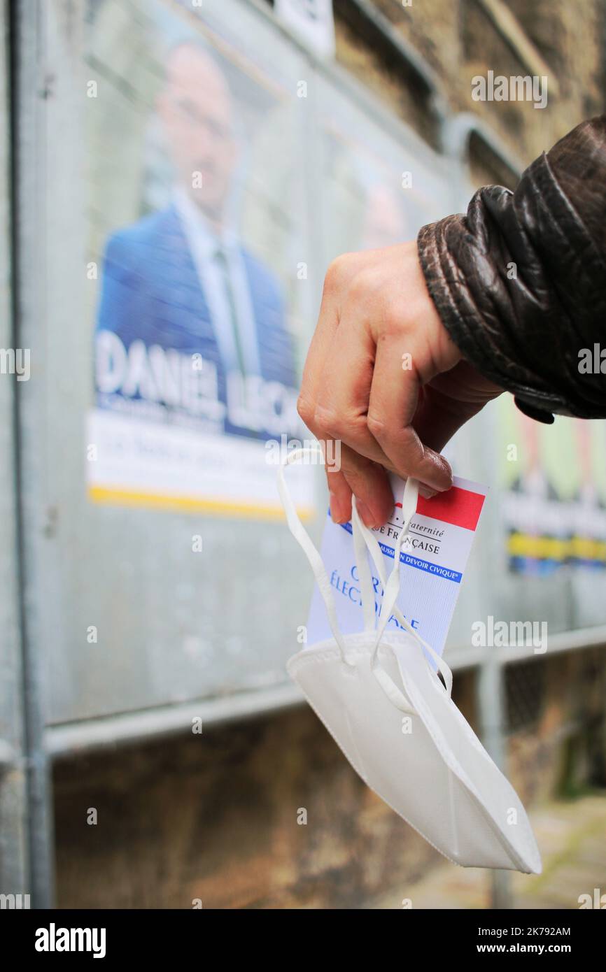 Frankreich bereitet sich auf den Ausbruch des Coronavirus vor und ist vorsichtig, da die Kommunalwahlen am 15.. Und 22.. März beginnen sollen. Stockfoto