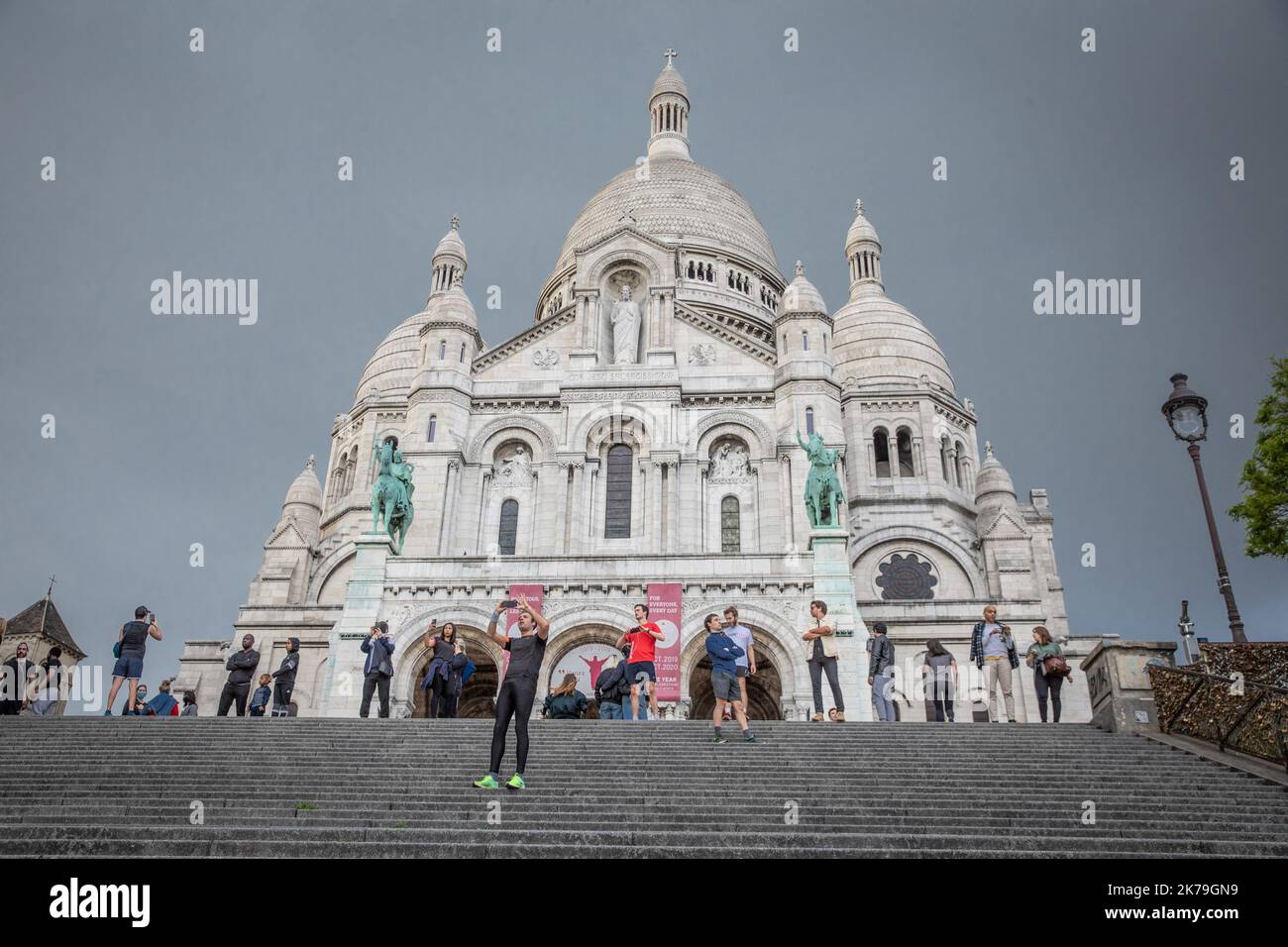 Paris, Frankreich, Mai 3. 2020 - Pariser Leben während der covid-19-Sperre Stockfoto