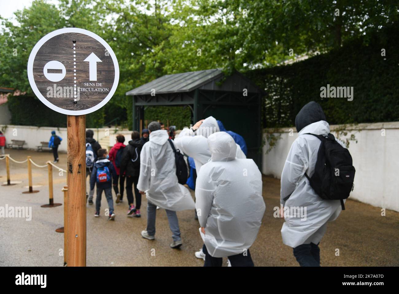 Ã‚Â©PHOTOPQR/LE COURRIER DE L'OUEST/Josselin Clair ; ; ; 11/06/2020 ; Les Epesses (VendÃƒÂ©e) ; 11/06/2020 ; RÃƒÂ©ouverture du Parc du Puy du Fou 2020/06/11. Der Puy du Fou, der zweitgrößte Freizeitpark Frankreichs, wird am 11. Juni für Besucher mit hohen Sicherheitsmaßnahmen zur Bekämpfung der Ausbreitung des Coronavirus wieder geöffnet. Stockfoto