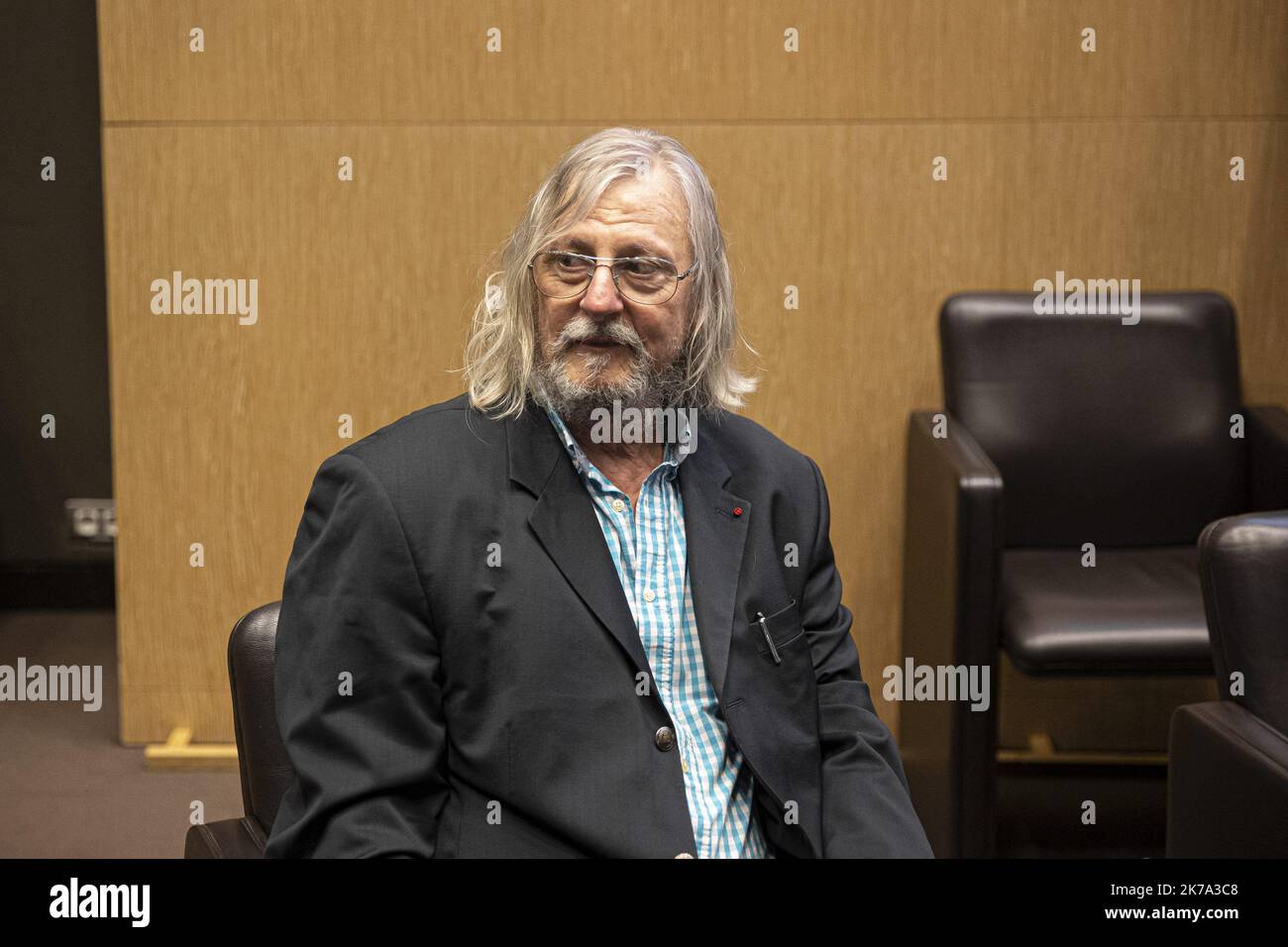 ©Sebastien Muylaert/MAXPPP - der französische Professor Didier Raoult während einer parlamentarischen untersuchungskommission zur Coronavirus-Krise auf der französischen Nationalversammlung in Paris, Frankreich. Politische Führer, Regierungsberater und Direktoren von Gesundheitsbehörden werden an dieser Untersuchung teilnehmen, wie die französische Regierung mit der Covid-19-Epidemie umgegangen ist. 24.06.2020 Stockfoto