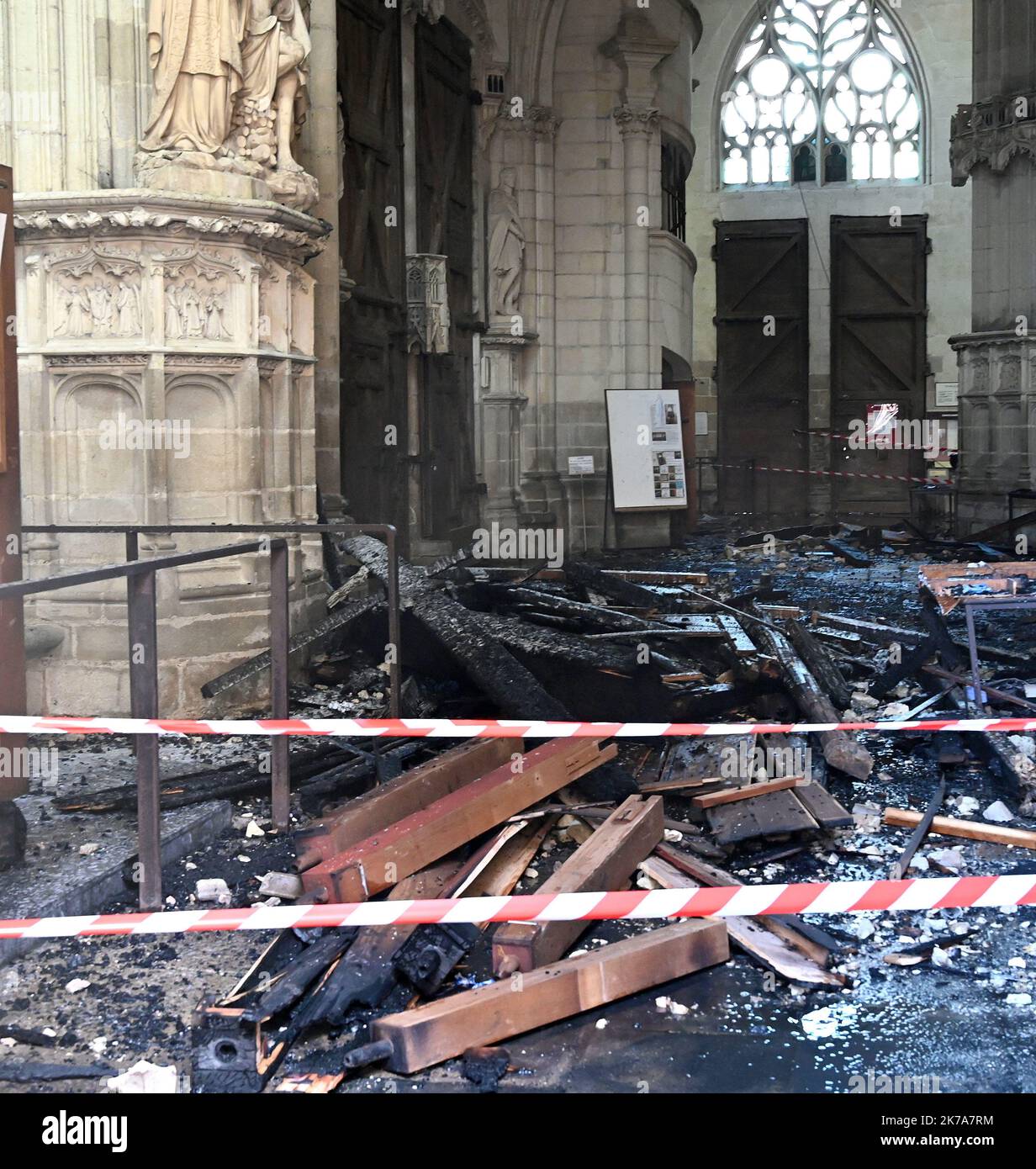 Feuer in der Kathedrale St. Pierre und St. Paul in Nantes, Frankreich am Samstag, 18. Juli 2020. Stockfoto