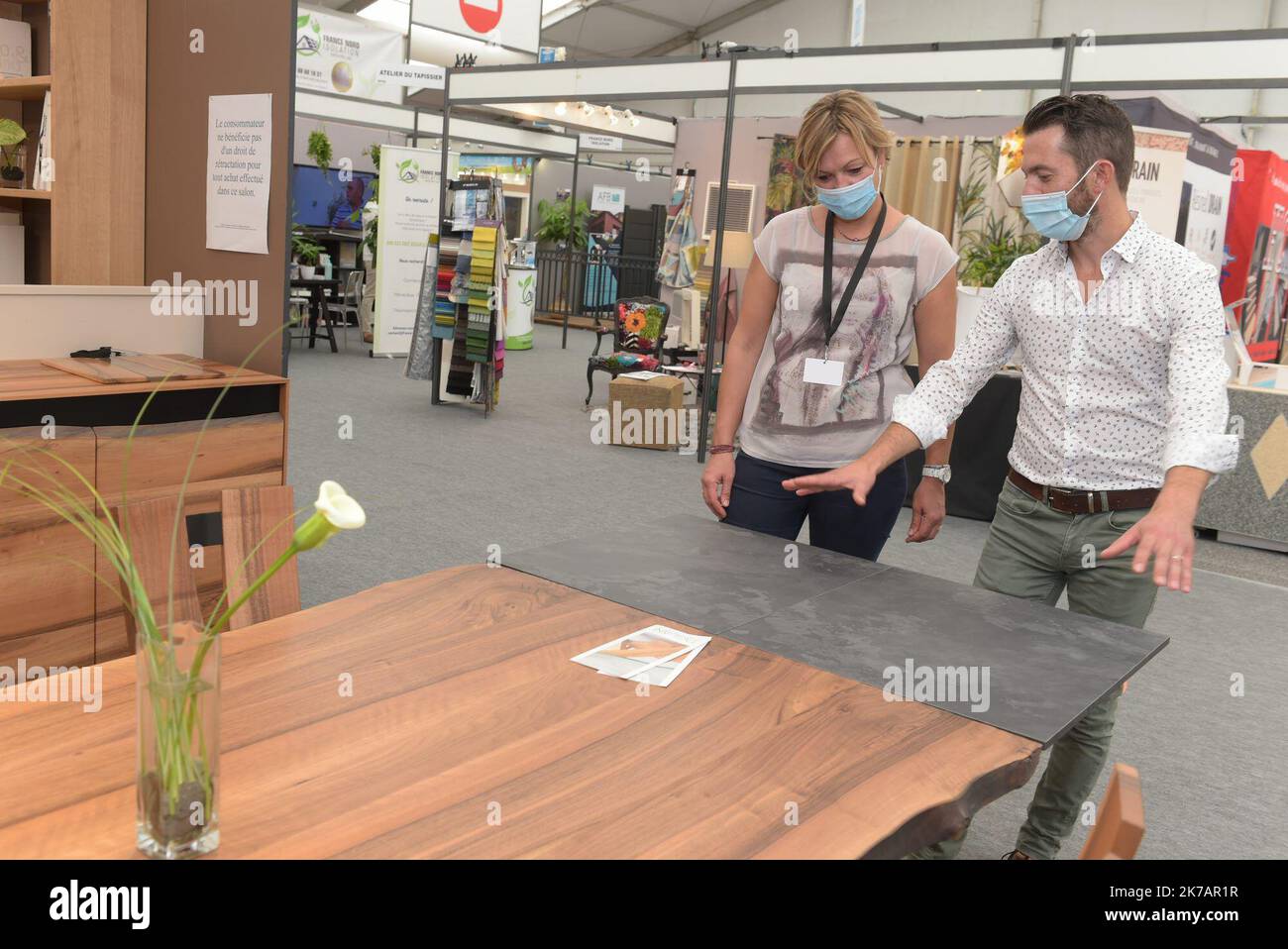 ©PHOTOPQR/DNA/Franck KOBI ; Strasbourg ; 08/09/2020 ; Animation Grandes girls et Mademoiselle Soph - et photo de femmes exposantes de la Foire - Euroepean Fair in Strasbourg Women day Sept 8 2020 Stockfoto