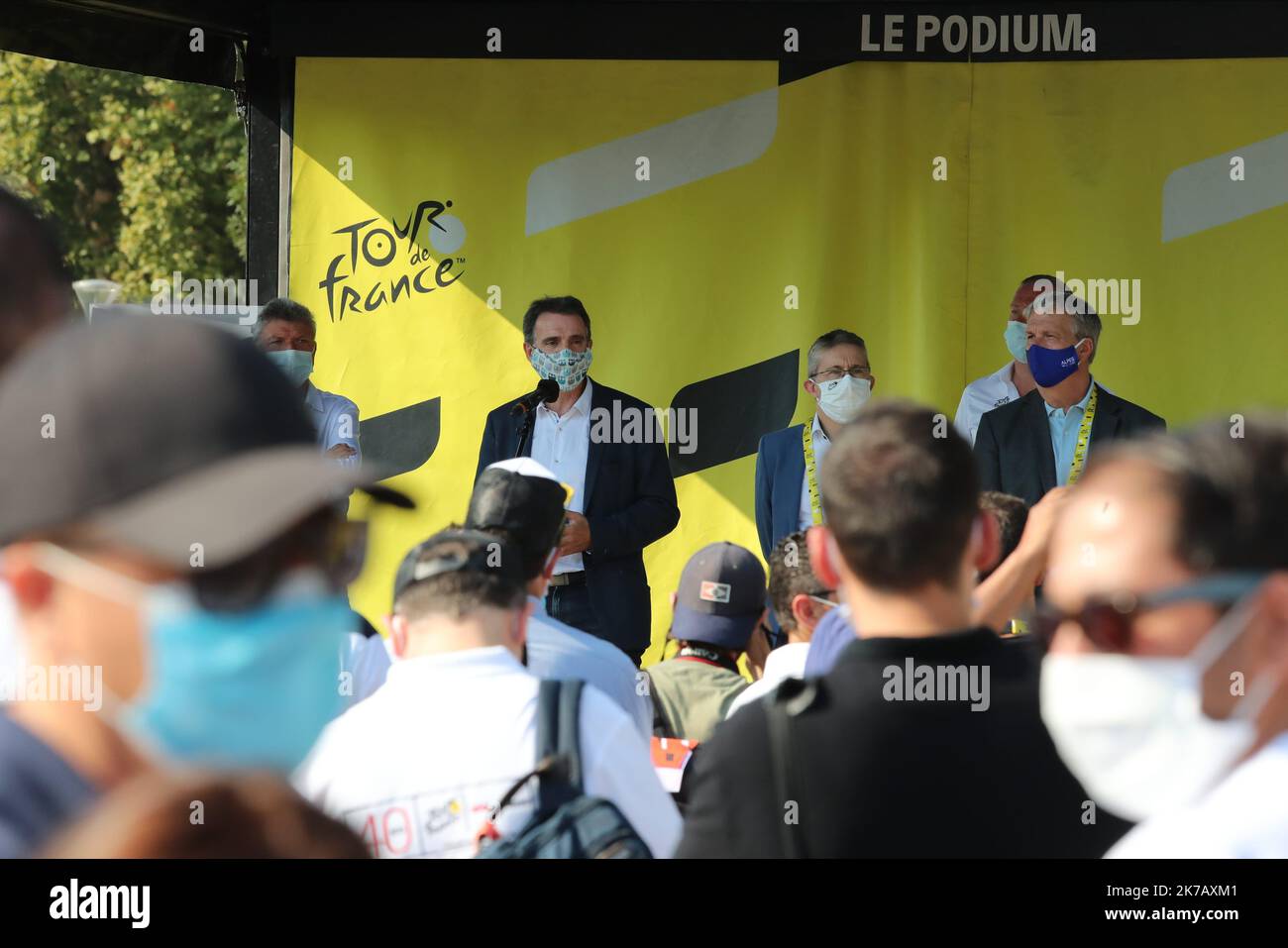 ©Pierre Teyssot/MAXPPP ; TOUR DE FRANCE 2020- UCI Cycling World Tour under Virus Outbreak. Etappe 17. von Grenoble nach Meribel am 16.. September 2020, Grenoble, Frankreich. Eric Piolle Bürgermeister von Grenoble. © Pierre Teyssot/Maxppp Stockfoto