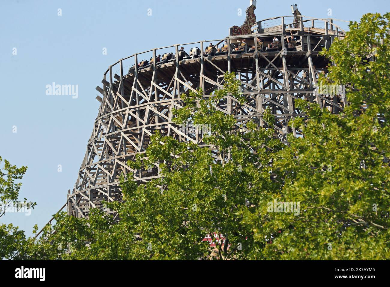 ©PHOTOPQR/L'ALSACE/Thierry GACHON ; Rust ; 17/09/2020 ; Les montagnes russes Wodan Timbur Coaster dans le Parc de loisirs Europa-Park à Rust (Allemagne), le 17 septembre 2020. Stockfoto